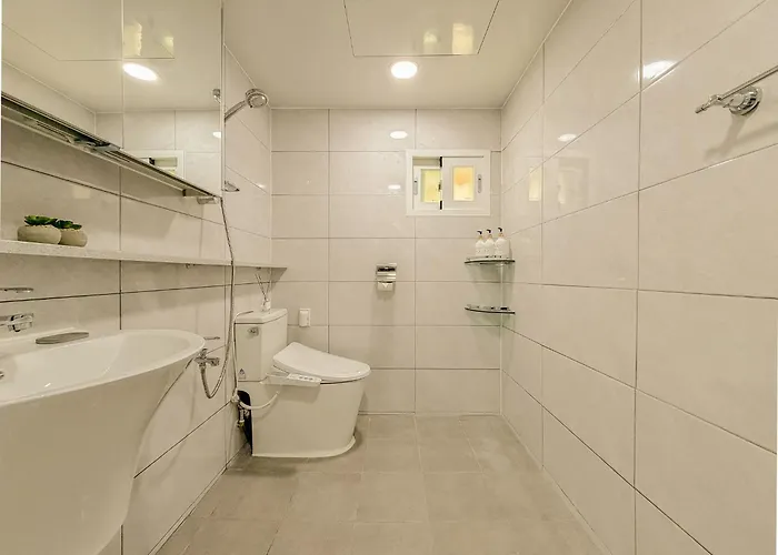 Private For Up To 6 Guests 3 Min To Seowon Stn Gangnam 20 Min Hongdae Easy Access ソウル特別市